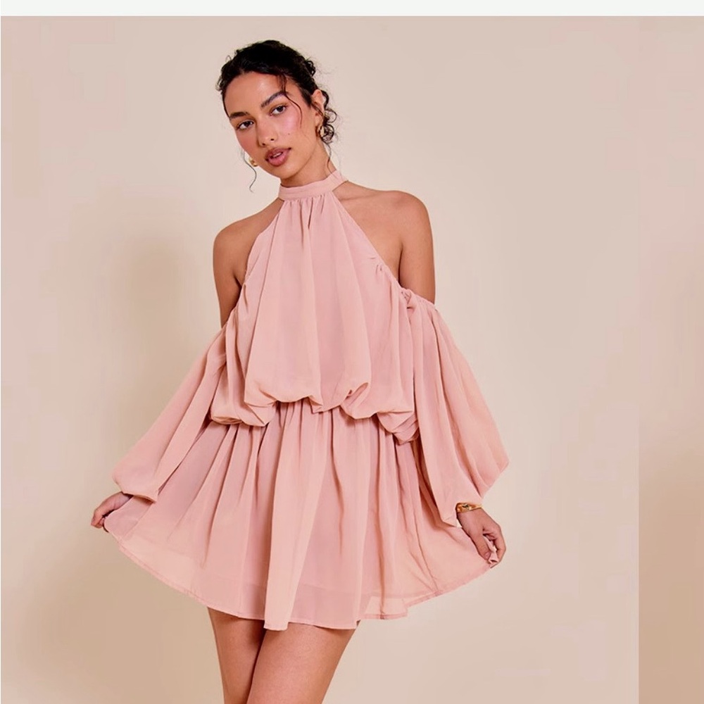 PrettyLittleThing Blush Romper